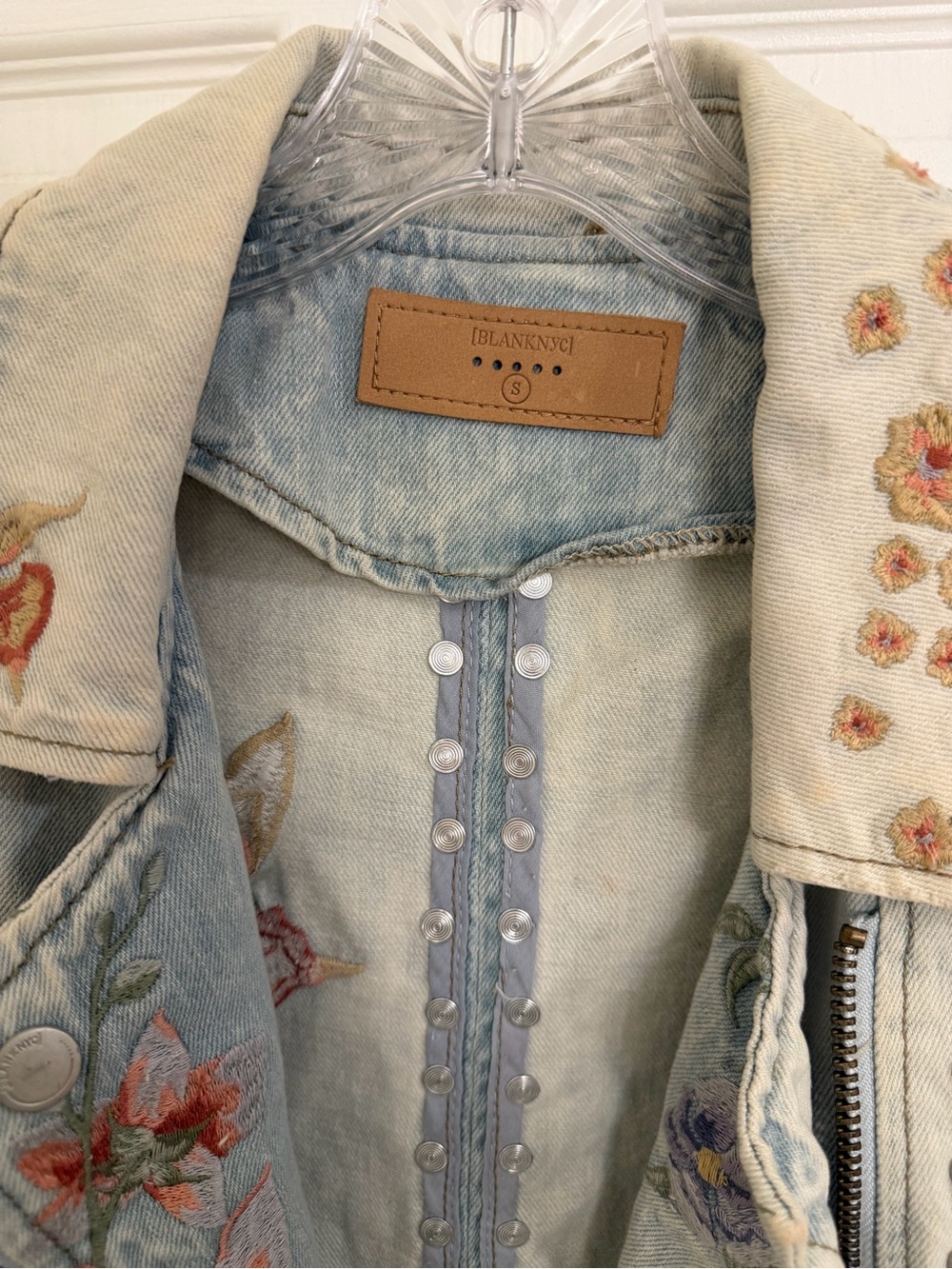 Blank NYC Light Wash Embroidered Floral Jean Jacket - Picture 2 of 3